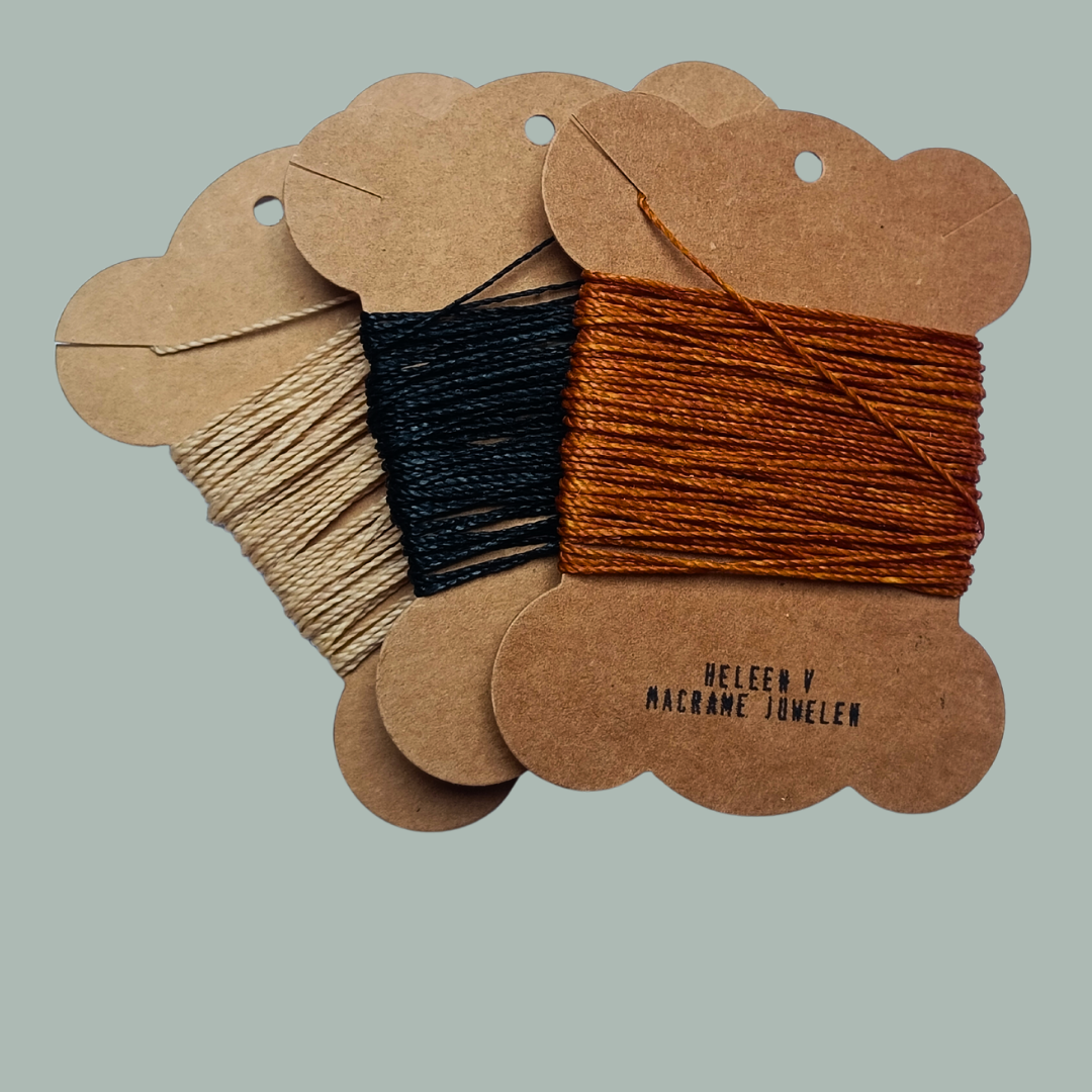10m Touw 1mm linhasita op een opbergkaartje in verschillende kleuren